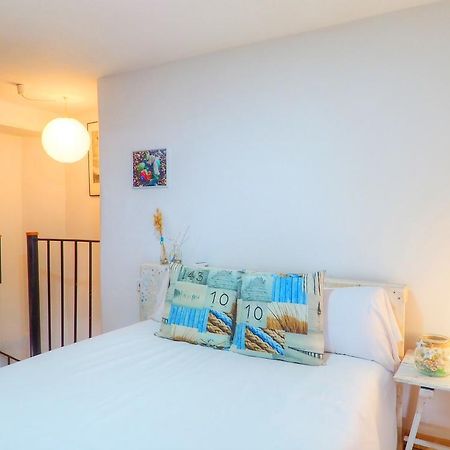Calafat Apartment By Hello Apartments Sitges Eksteriør billede