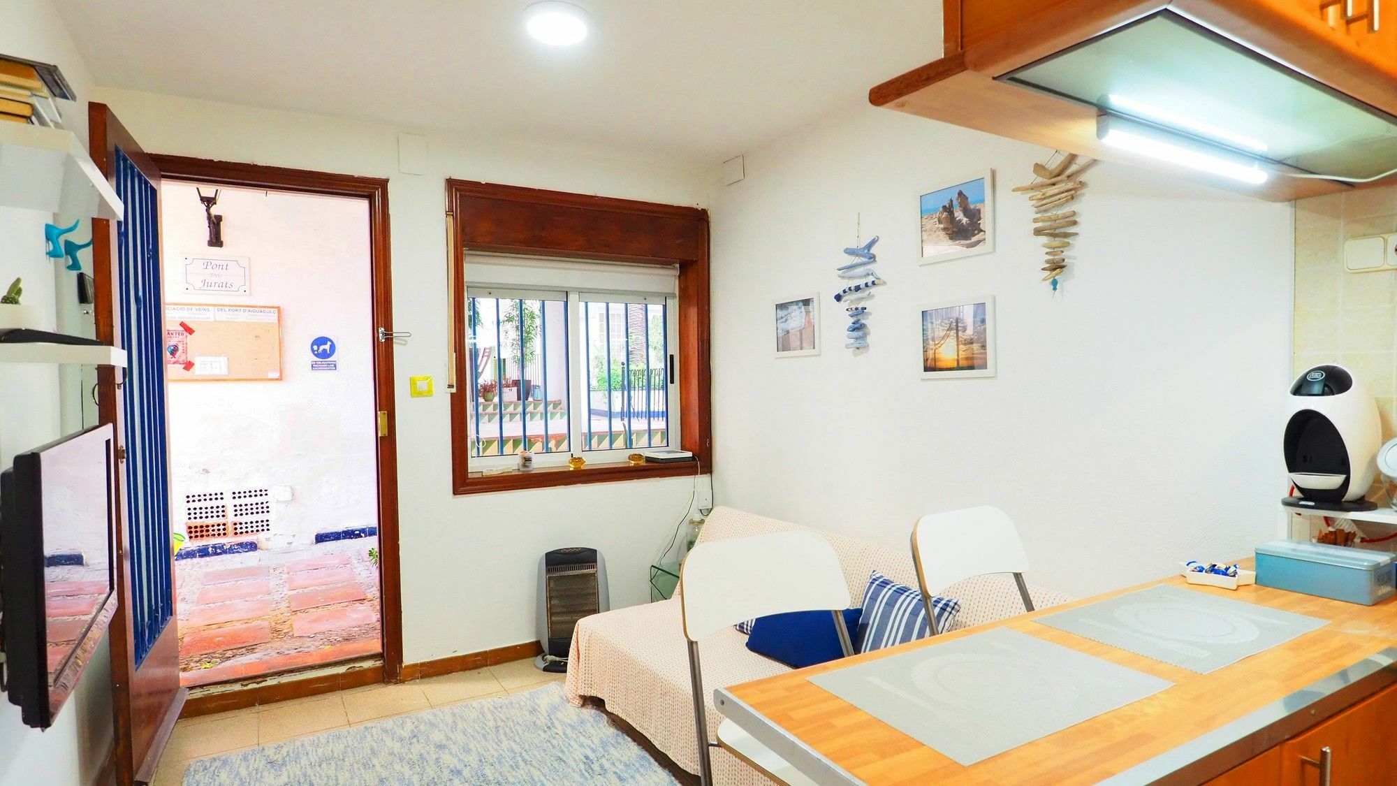 Calafat Apartment By Hello Apartments Sitges Eksteriør billede